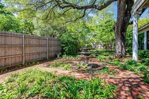 708 S Waco Street - Photo 35