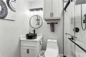 1202 Hillwood Drive - Photo 9