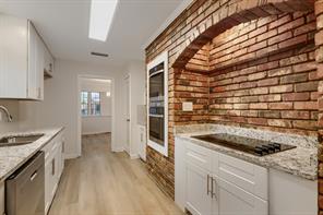 8026 Westover Drive - Photo 13