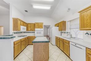 300 Shady Timbers Lane - Photo 19
