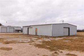 545 N Hwy 83 - Photo 21