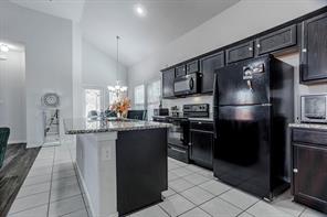3222 Roosevelt Avenue - Photo 4