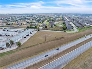 11450 NW Highway 287 - Photo 3