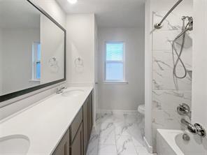 1034 Kennedy Drive - Photo 12