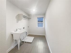 1034 Kennedy Drive - Photo 15