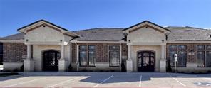 1801 S Trinity Street - Photo 2