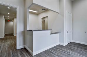 1801 S Trinity Street - Photo 6