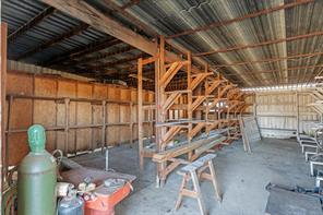 9474 HWY 175 - Photo 35
