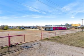 9474 HWY 175 - Photo 8