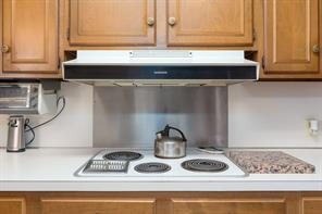 1003 N Ridge St - Photo 17