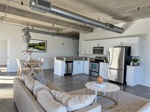1001 Belleview Street - Photo 3
