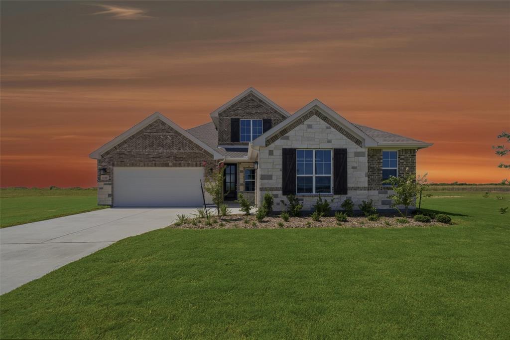 810 County Road 200 - Photo 1