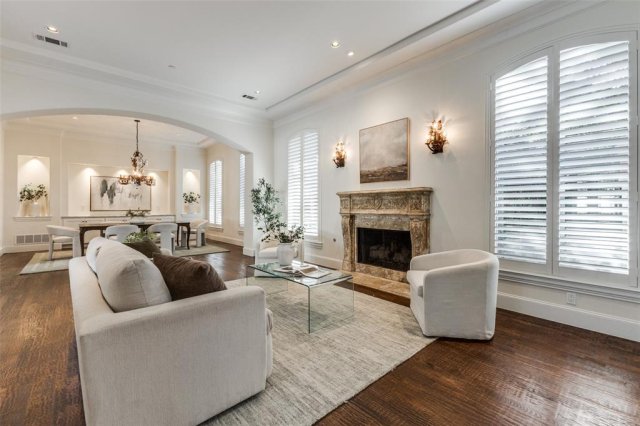 14828 Bellbrook Drive
