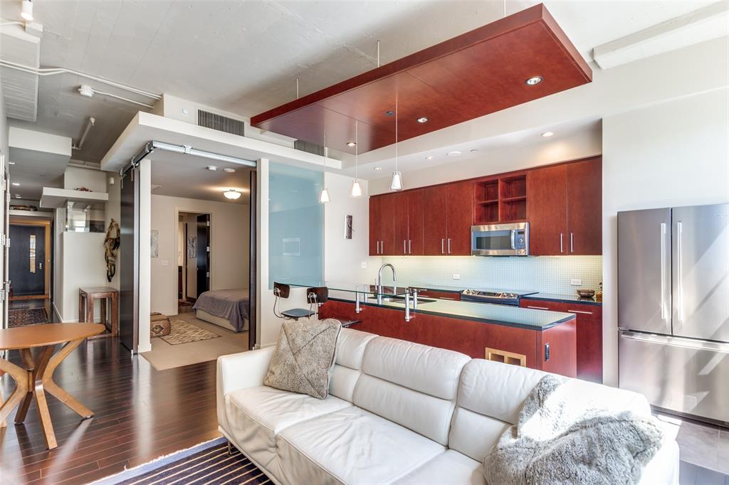 2600 W 7th Street - Photo 5