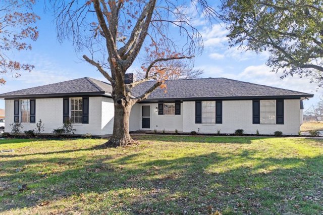 602 Cardinal Drive
