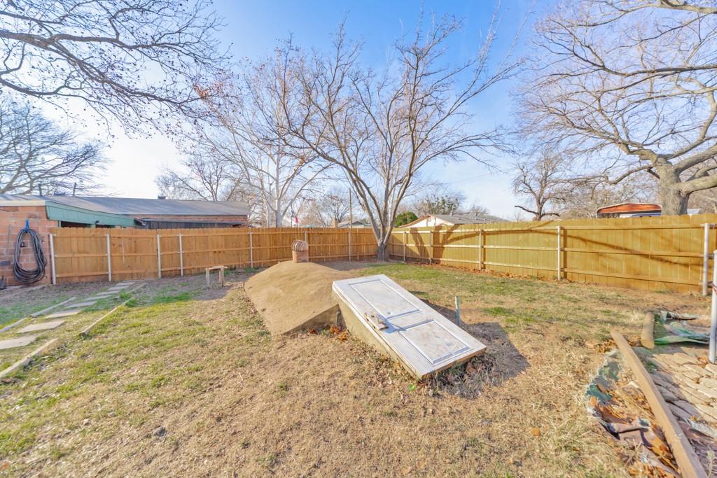 517 W Lamar Street - Photo 11