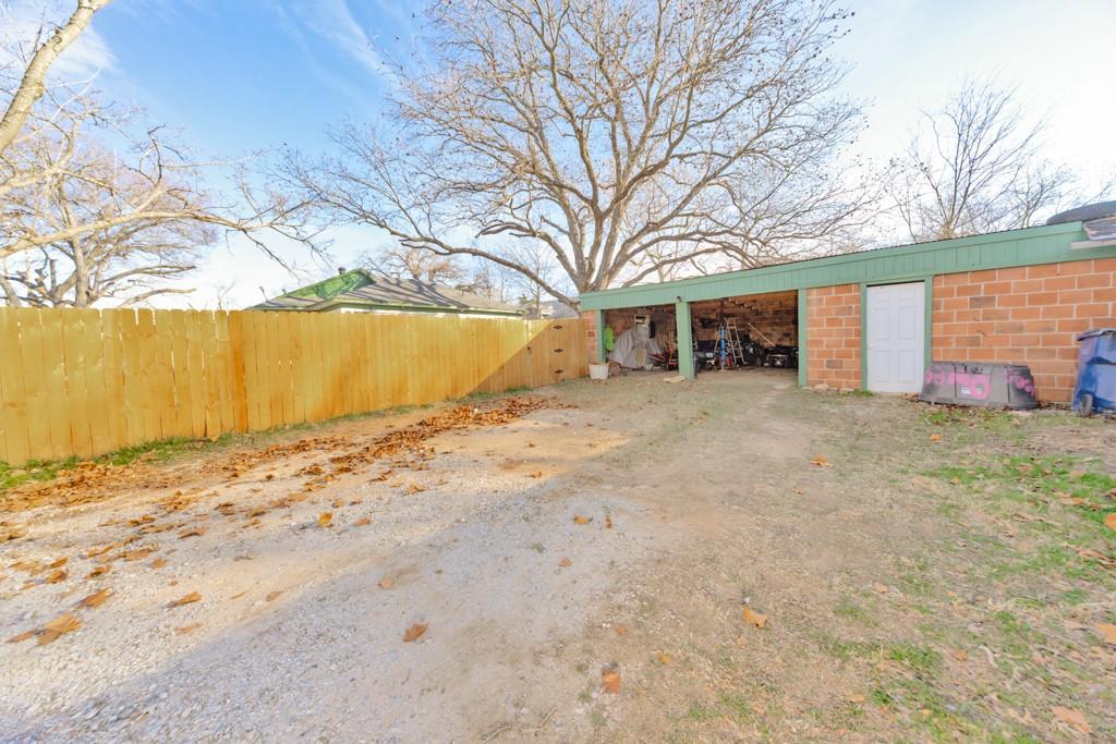 517 W Lamar Street - Photo 22