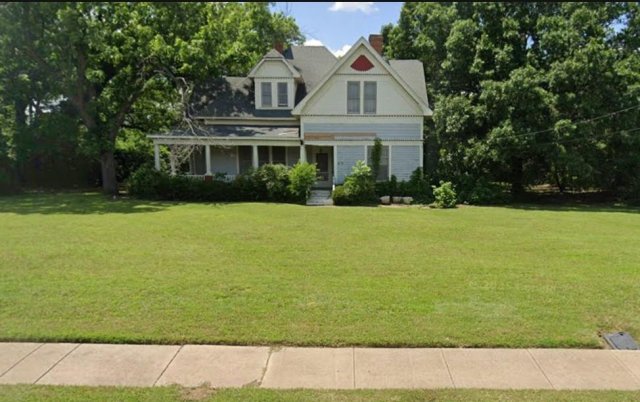 506 S 3rd Street