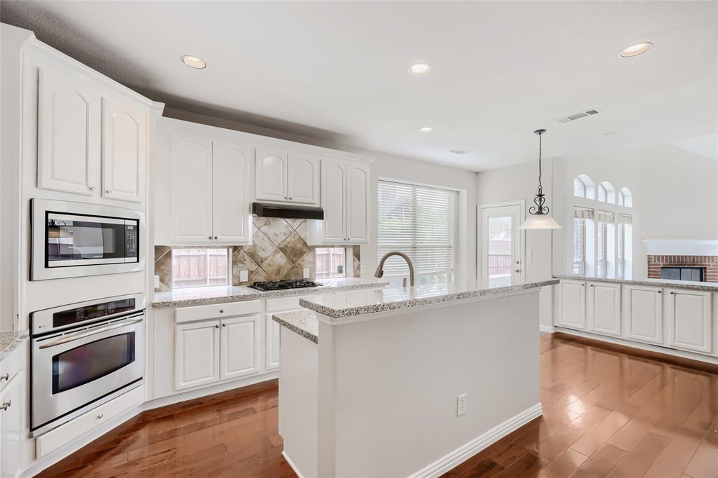 10924 Coralberry Drive - Photo 9