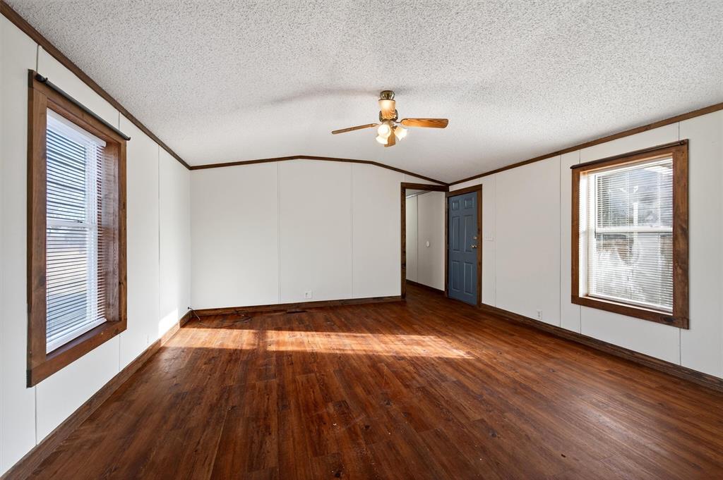 7154 E Fm 922 - Photo 17