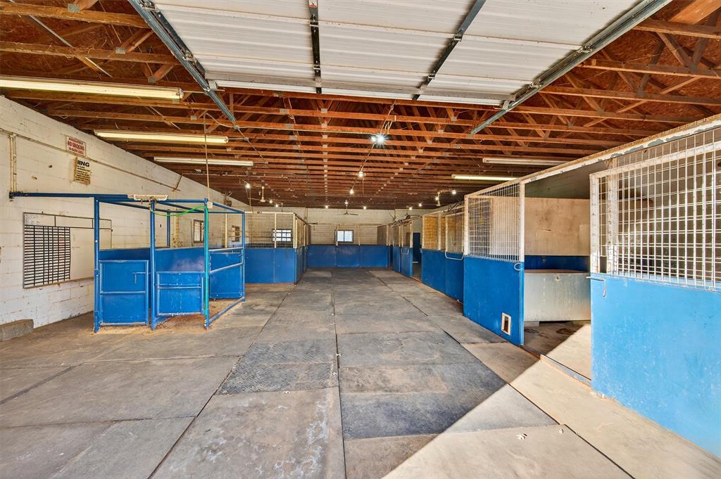 7154 E Fm 922 - Photo 9