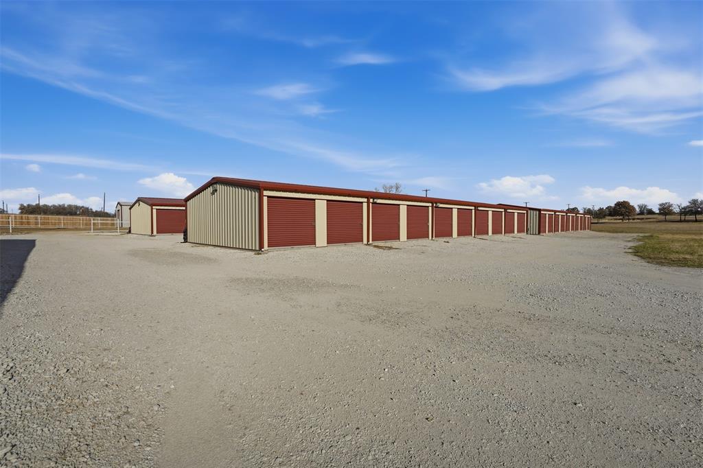 9910 Highway 199 W - Photo 11
