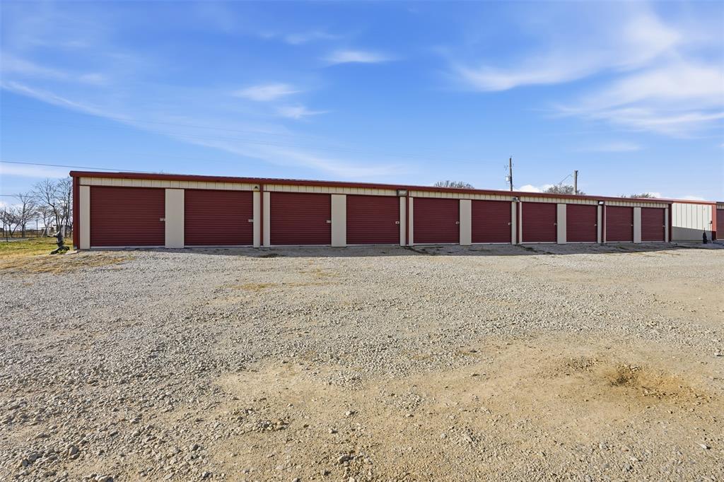 9910 Highway 199 W - Photo 12