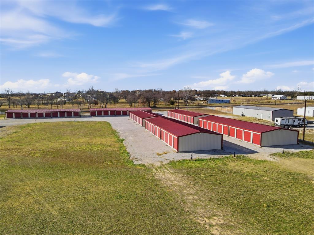 9910 Highway 199 W - Photo 5