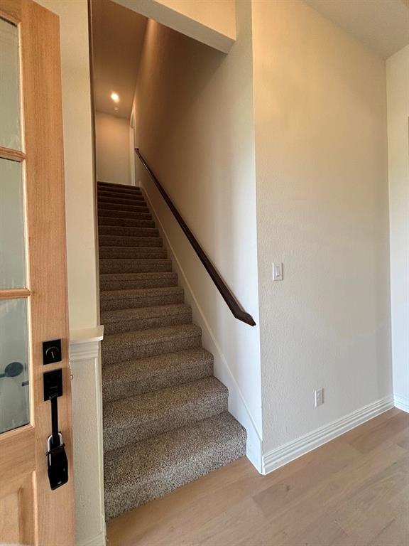 6451 Dalyn Drive - Photo 5