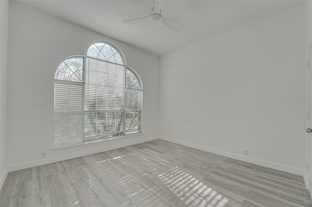 558 Presidio Drive - Photo 28