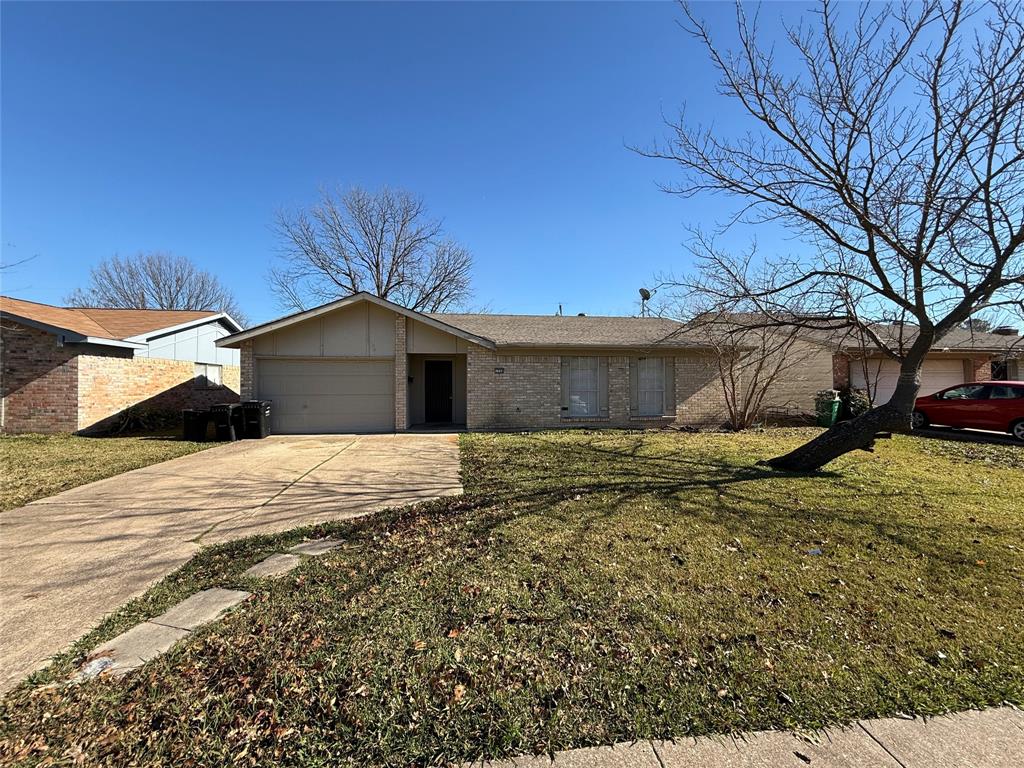 1334 Rutherford Drive - Photo 1