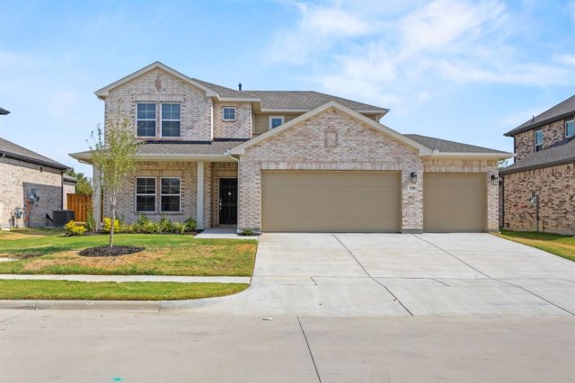 729 Vineyard Way