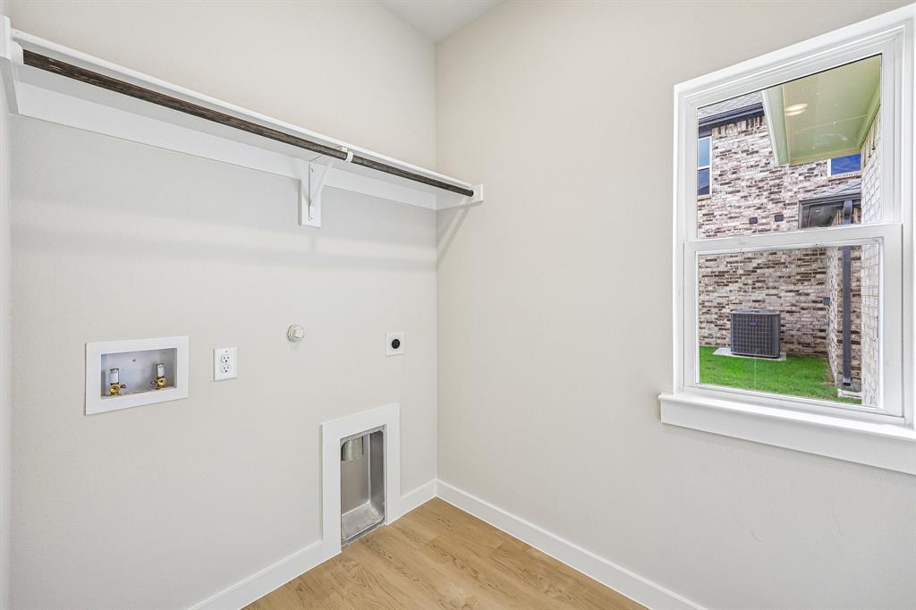 729 Vineyard Way - Photo 10