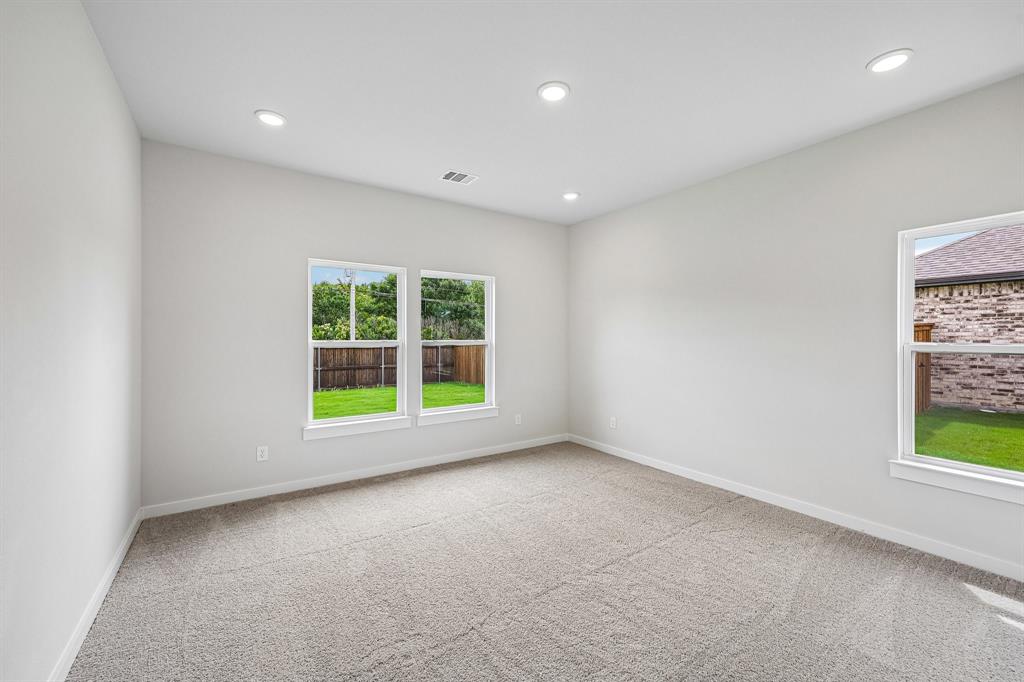 729 Vineyard Way - Photo 15