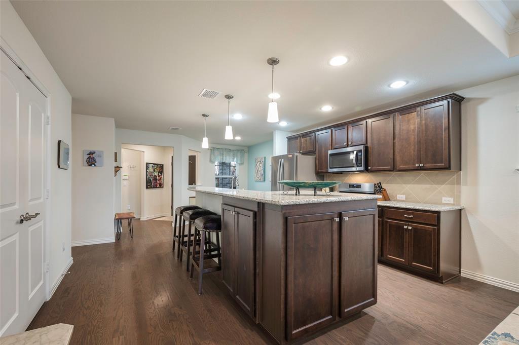 7629 Parade Drive - Photo 8
