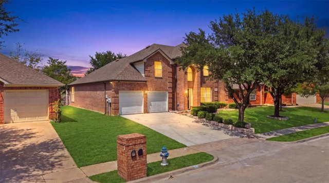 2409 Tahoe Lane