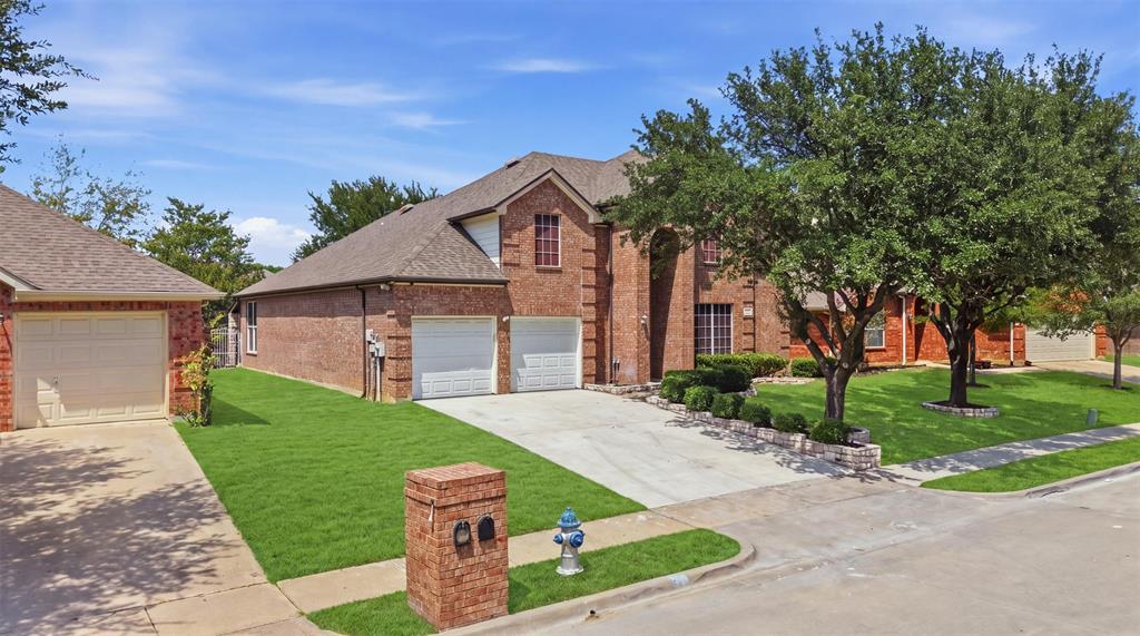 2409 Tahoe Lane - Photo 2