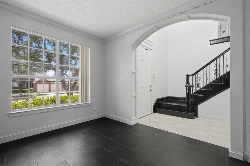2409 Tahoe Lane - Photo 8
