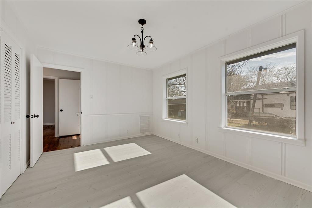 101 E Marshall Street - Photo 12