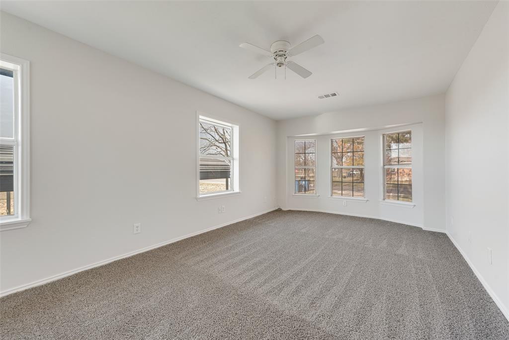 101 E Marshall Street - Photo 23