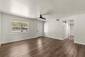 322 S BARBARA - Photo 16