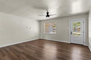 322 S BARBARA - Photo 19