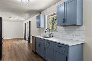 322 S BARBARA - Photo 23