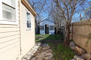 955 N Stephen Avenue - Photo 19