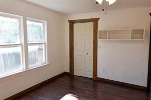 955 N Stephen Avenue - Photo 28