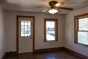 955 N Stephen Avenue - Photo 8