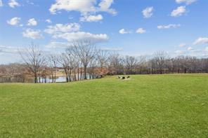 370 Private Road 5291 - Photo 29