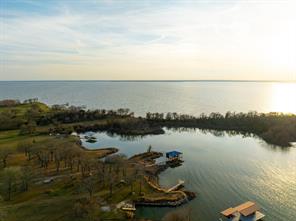 674 Briggs Boulevard - Photo 2
