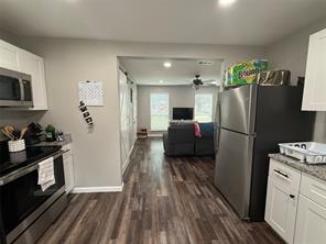 124 Cedar Street - Photo 3