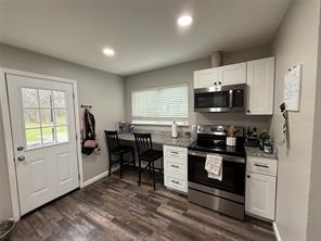 124 Cedar Street - Photo 4